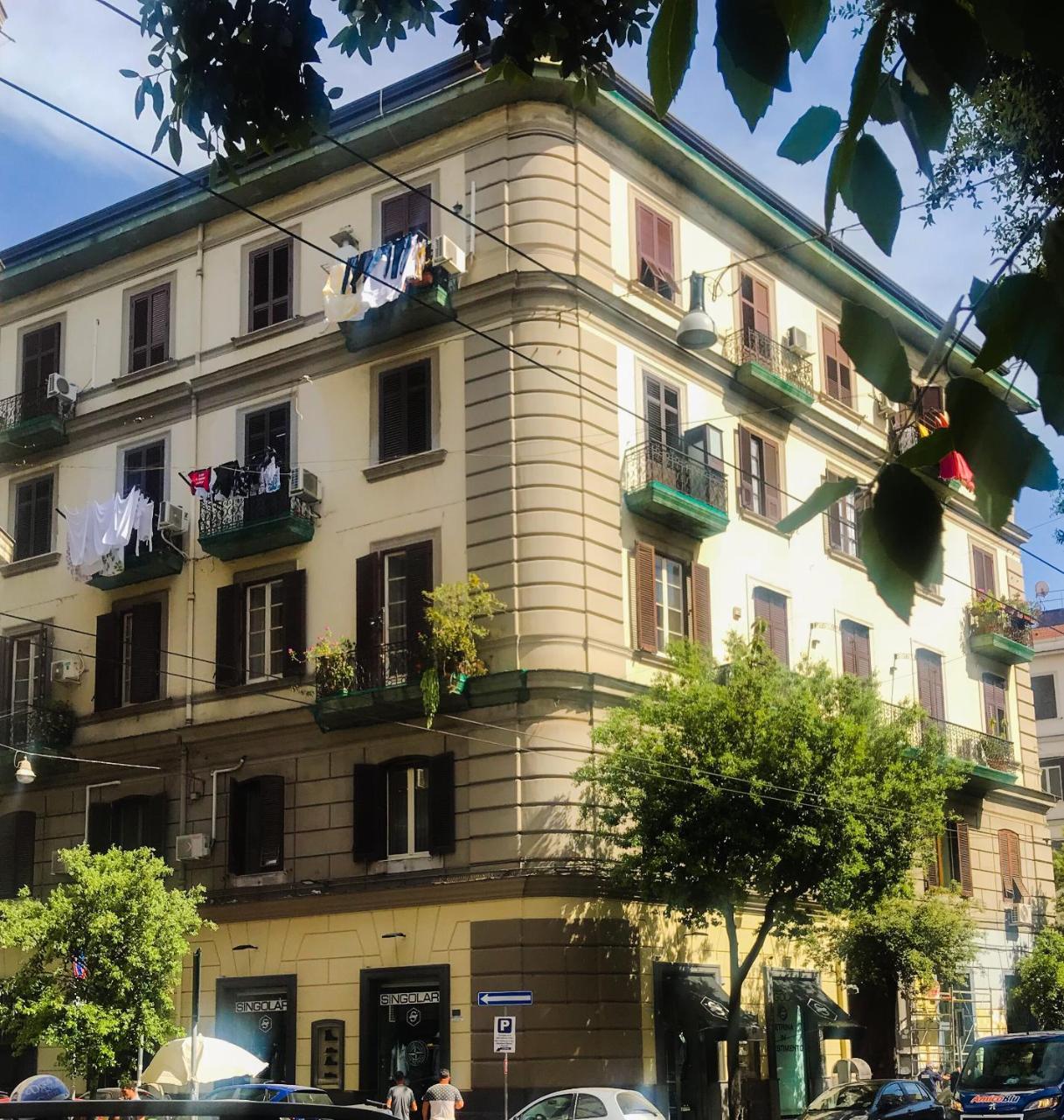 Na Bona Nuttata Nápoles Exterior foto